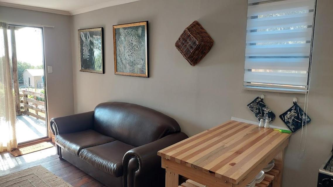 11 Mountain Stream Hot Tub Self Catering