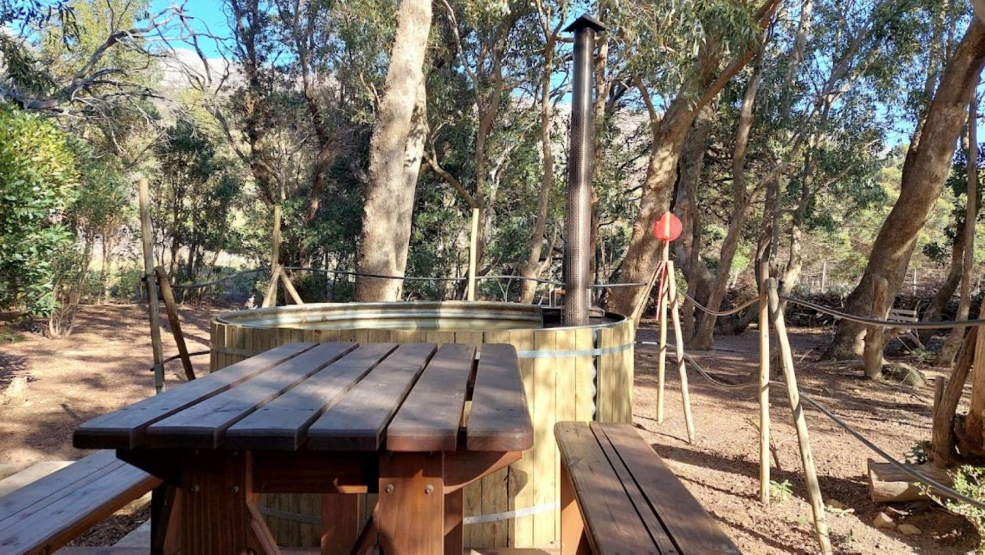 11 Mountain Stream Hot Tub Self Catering